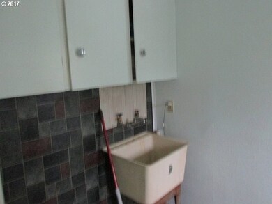 32498 S Krupicka Way, Molalla, OR 97038 - photo 7