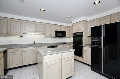 930 Astern Way unit 306, Annapolis, MD 21401 - photo 5