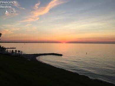 4611 Cleveland Rd E unit 900, Huron, OH 44839 - photo 2