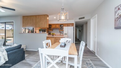 5319 S Hazelton Ln-14