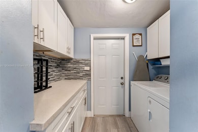 2020 De Soto Dr, Miramar, FL 33023 - photo 7