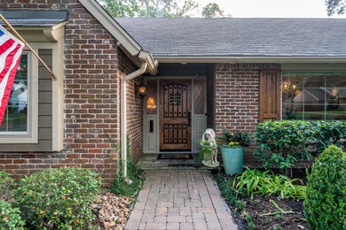 13903 Kimberley Ln, Houston, TX 77079 - photo 3