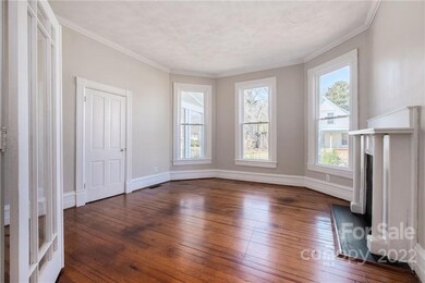 241 N Bost St, Statesville, NC 28677 - photo 6