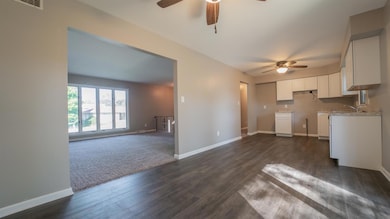 419 N Wright St, Griffith, IN 46319 - photo 6