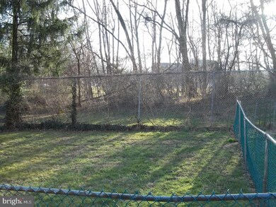 4718 Saint Denis Dr, Philadelphia, PA 19114 - photo 3