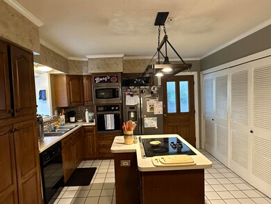 1619 W Fourth Ave, Picayune, MS 39466 - photo 3