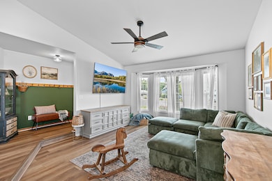 3004 Cheltenham Way, Medford, OR 97504 - photo 3