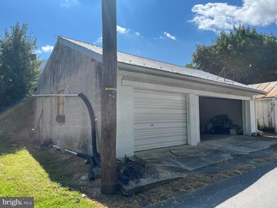 130 Lumber St, Littlestown, PA 17340 - photo 4