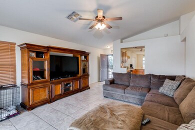 906 E Monterey St, Chandler, AZ 85225 - photo 5