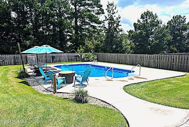 526 Rock Creek pool1