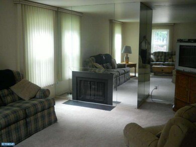 803 Westfield Dr, Cinnaminson, NJ 08077 - photo 4