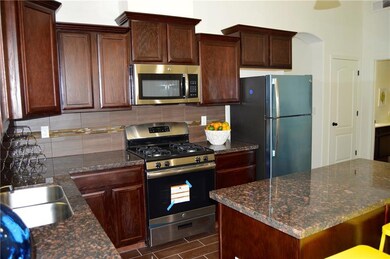 13553 Lartington, El Paso, TX 79928 - photo 5