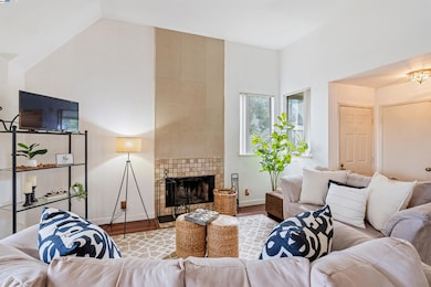 2742 East Ct unit 2, San Pablo, CA 94806 - photo 4