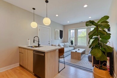 2908 N Allen Ave unit 2, Chicago, IL 60618 - photo 3