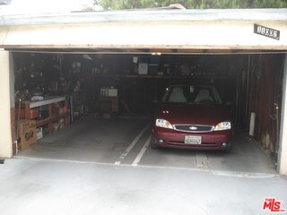 11000 Mansel Ave, Inglewood, CA 90304 - photo 4