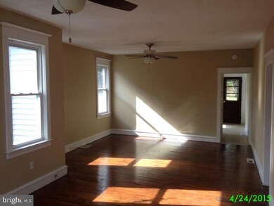 905 Highland Ave, Palmyra, NJ 08065 - photo 4