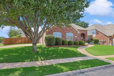 Side entry garage for easy access