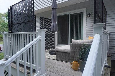 296 Howard St unit 296, Rockland, MA 02370 - photo 2