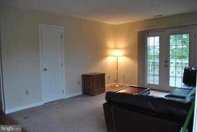 222 Langley Ln unit . B, Solomons, MD 20688 - photo 4