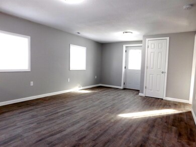 21 E Washington St, Poneto, IN 46781 - photo 4