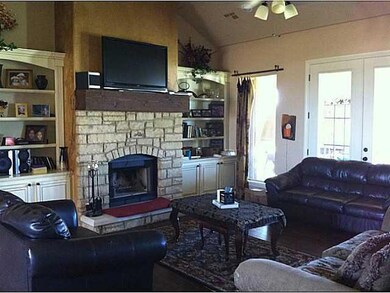 23701 Bella Vista St, Edmond, OK 73025 - photo 2