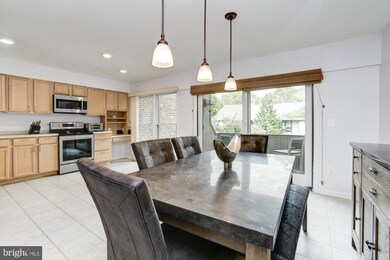 5434 Ring Dove Ln, Columbia, MD 21044 - photo 2