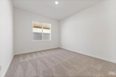 7919 Ita Palm Way, Bakersfield, CA 93313 - photo 7