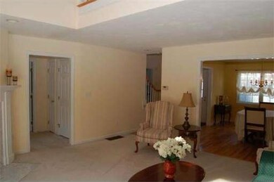 9 Mountain Ash Ln, Franklin, MA 02038 - photo 7