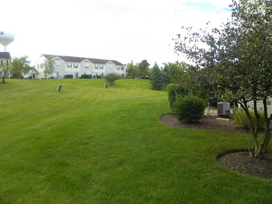 2034 Limestone Ln unit 231, Carpentersville, IL 60110 - photo 2