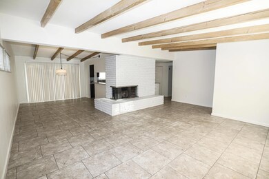 Interior #1 - Yucca Living Room #1