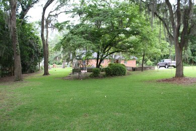 422 Lumpkin St, Albany, GA 31705 - photo 5