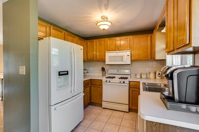 3810 Highland Place, Country Club Hills, IL 60478 - photo 6