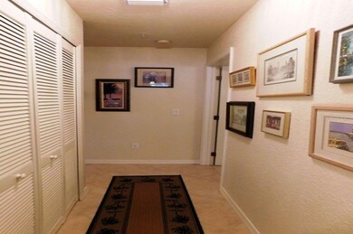 900 Gardens Edge Dr unit 910, Venice, FL 34285 - photo 6