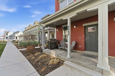 6643 W Skip Rock Rd, South Jordan, UT 84009 - photo 2