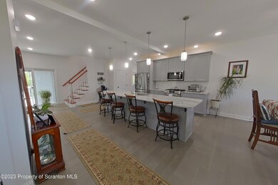 106 Ridgeview Ln, Olyphant, PA 18447 - photo 4