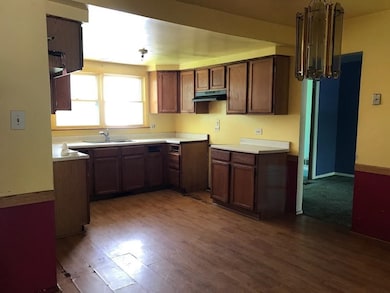 4608 177th St, Country Club Hills, IL 60478 - photo 3