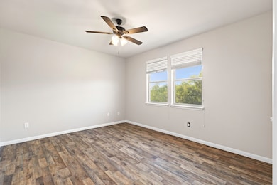 253 Eagle Brook Ln, Buda, TX 78610 - photo 7