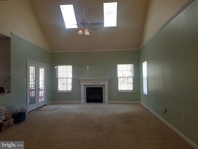 12410 Rochino Ct, Glenn Dale, MD 20769 - photo 7