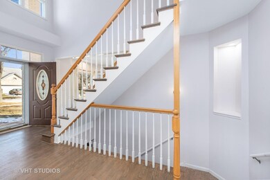 1250 Ivy Ln, Algonquin, IL 60102 - photo 2