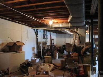 Garage 2
