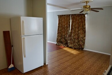 58 Birch St, Carpentersville, IL 60110 - photo 5