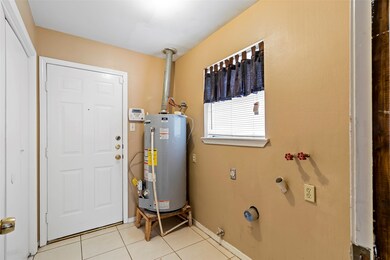 5414 Arncliffe Dr, Houston, TX 77088 - photo 7