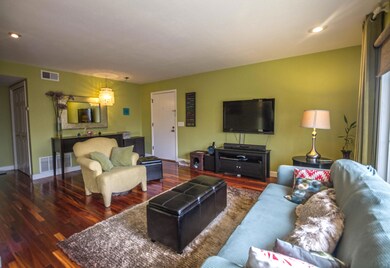 804 S Fairview Rd A4, Columbia, MO 65203