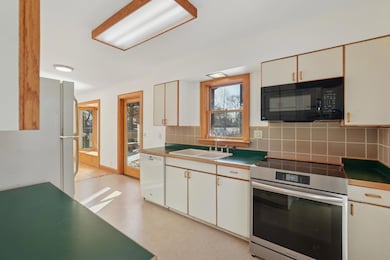 1821 W 59th St, Minneapolis, MN 55419 - photo 6