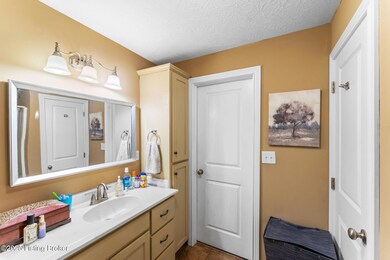 1641 Shady Land Church Rd, Bowling Green, KY 42101 - photo 6