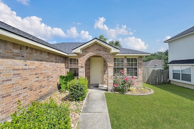 5440 N Buffalo Cir, Willis, TX 77378 - photo 2