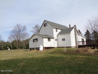 475 Rowland Rd, Greeley, PA 18425 - photo 3