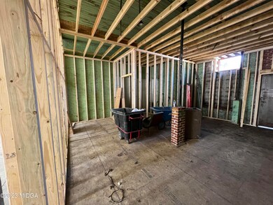 14 E Johnston St- Pic 4