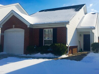 6812 Arbor Creek Dr, Louisville, KY 40228 - photo 2