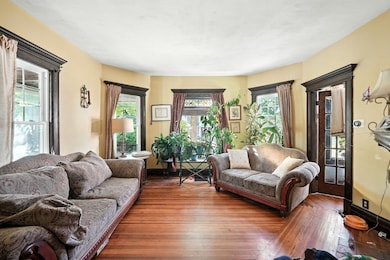 96 Firglade Ave, Springfield, MA 01108 - photo 5